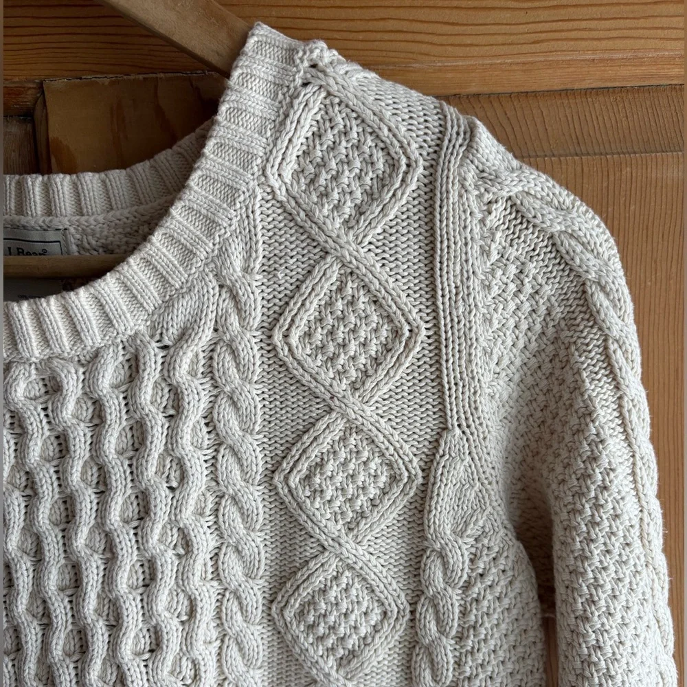 L.L. Bean Cotton Cable Knit Sweater | Coastal Spring Layer | Size Small - Picture 3 of 7